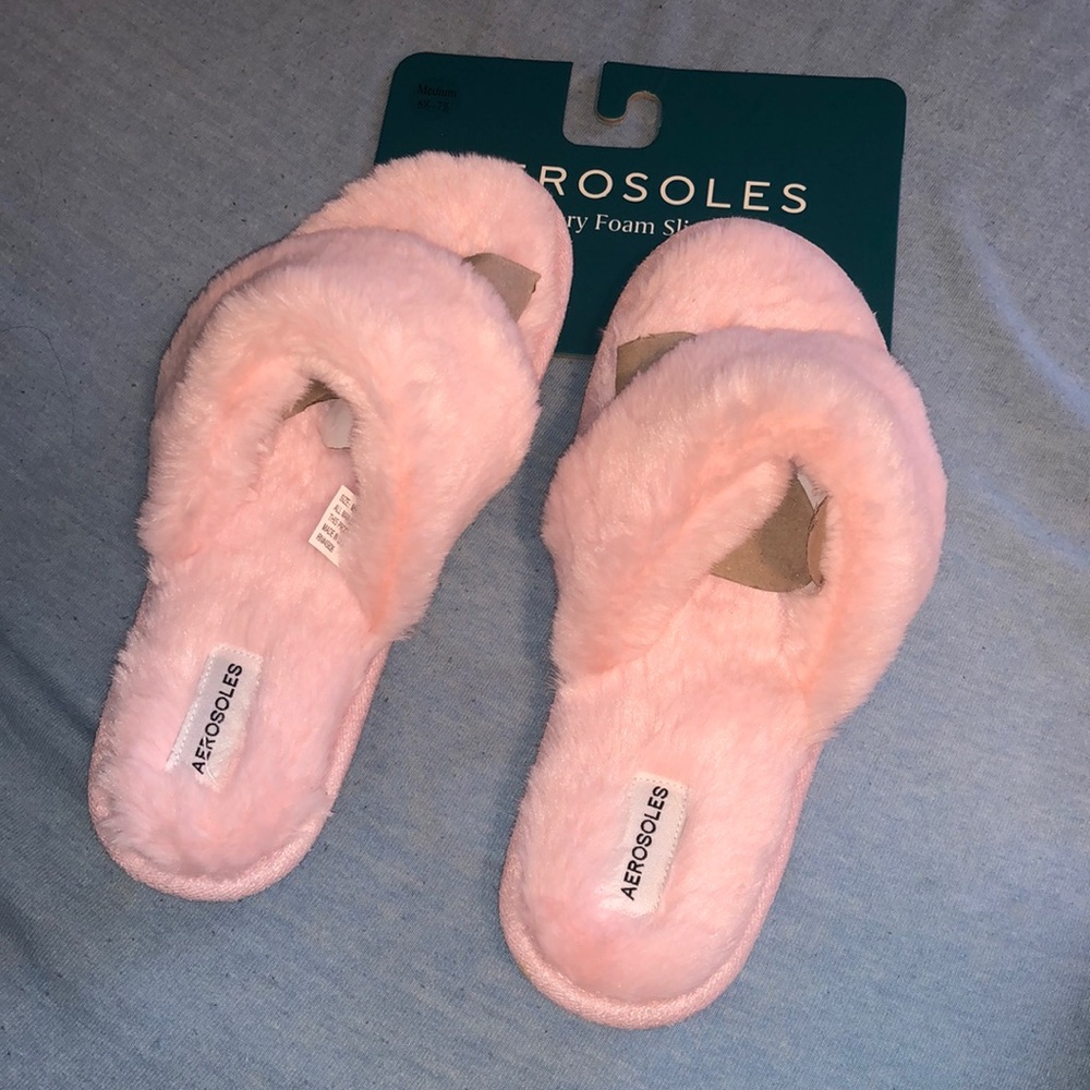 Memory foam slippers